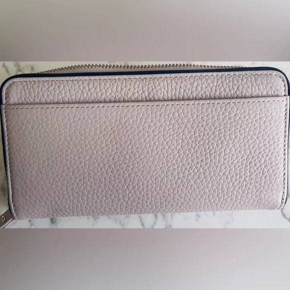 Kate Spade Wallet - Picture 2 of 5